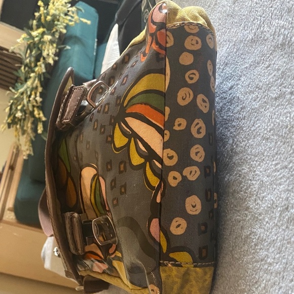 Fossil Multicolor Floral Crossbody Bag - Picture 3 of 16